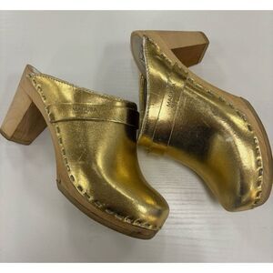 Rare Maguba Swedish Clogs Stockholm Gold Size US Womens 6 / EU 36